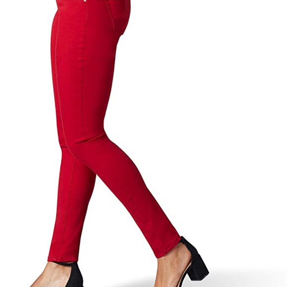NWT Lee Women's Sculpting Slim Fit Red 18 Medium - Picture 3 of 8